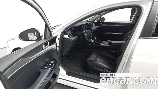 Kia K5 (III) 2.0 LPI(Renter car) Strandard 2022 — фото 10