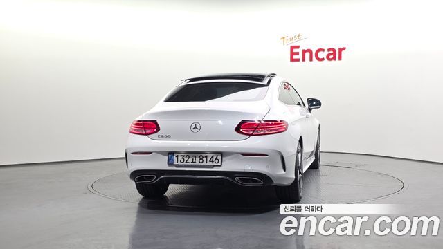 Mercedes-Benz C-Class (W205) C200 Coupe 2021 — фото 4