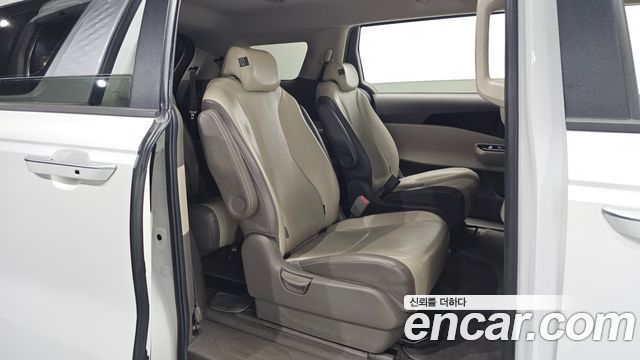 Kia Carnival (IV) Diesel 9-Seater Prestige 2021 — фото 11