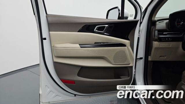 Kia Carnival (IV) Diesel 9-Seater Prestige 2021 — фото 24