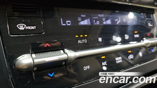 Kia Carnival (IV) Diesel 9-Seater Prestige 2021 — фото 29