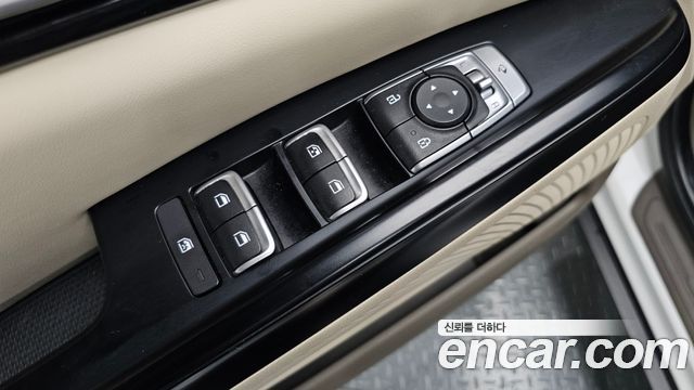Kia Carnival (IV) Diesel 9-Seater Prestige 2021 — фото 32