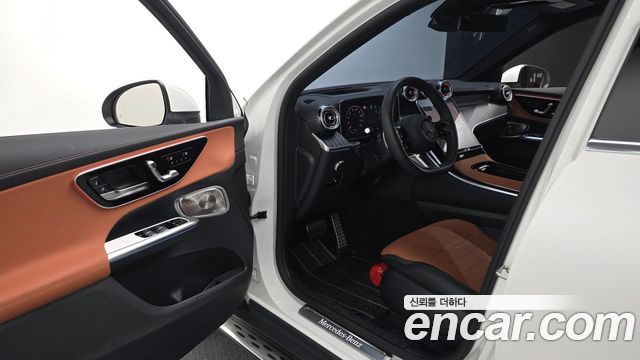 Mercedes-Benz GLC-Class (X254) GLC300 4MATIC AMG Line 2025 — фото 10