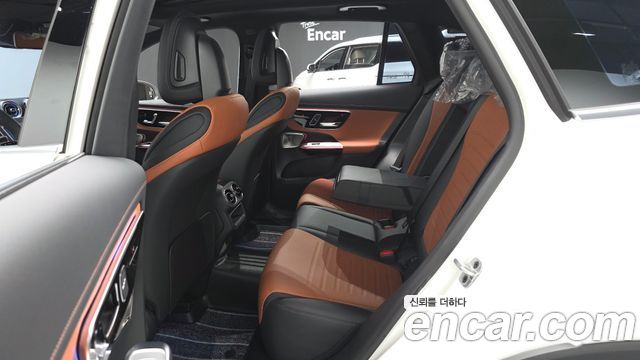 Mercedes-Benz GLC-Class (X254) GLC300 4MATIC AMG Line 2025 — фото 12