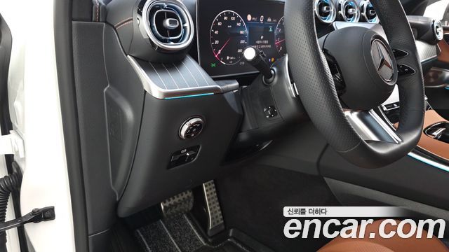 Mercedes-Benz GLC-Class (X254) GLC300 4MATIC AMG Line 2025 — фото 13