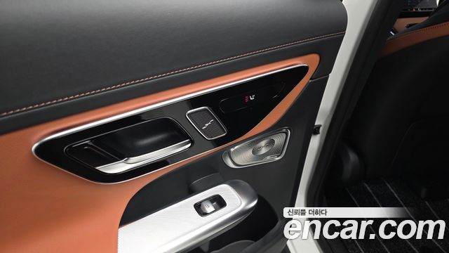 Mercedes-Benz GLC-Class (X254) GLC300 4MATIC AMG Line 2025 — фото 27