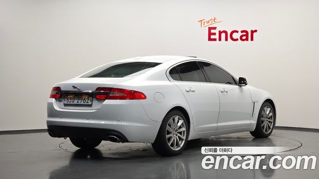 Jaguar XF 3.0D Premium X250 2012 — фото 2