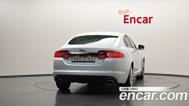 Jaguar XF 3.0D Premium X250 2012 — фото 4