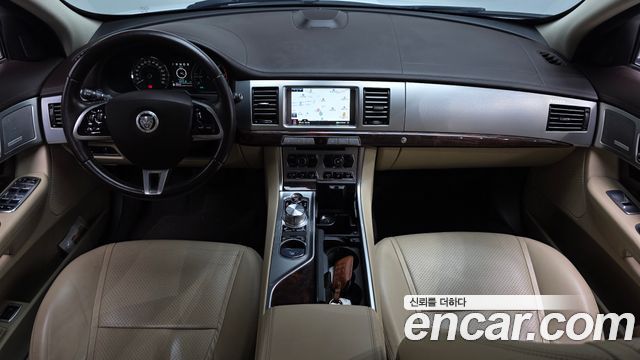 Jaguar XF 3.0D Premium X250 2012 — фото 7