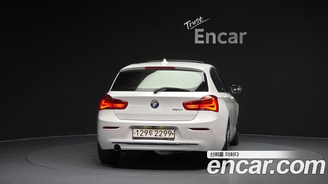 BMW 1 Series (F20) 118d Sport 5Door 2018 — фото 4