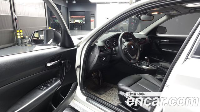BMW 1 Series (F20) 118d Sport 5Door 2018 — фото 10