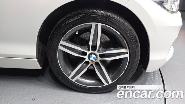 BMW 1 Series (F20) 118d Sport 5Door 2018 — фото 27