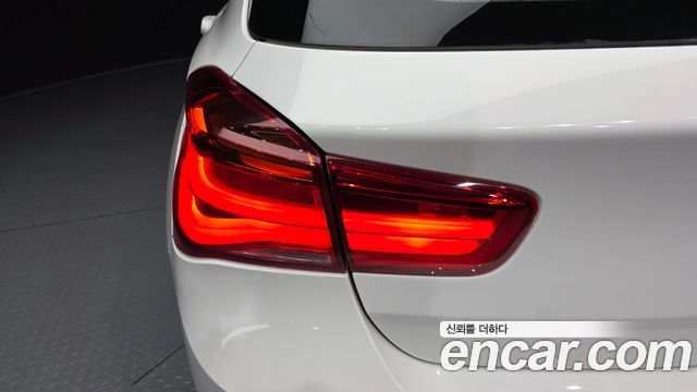 BMW 1 Series (F20) 118d Sport 5Door 2018 — фото 29