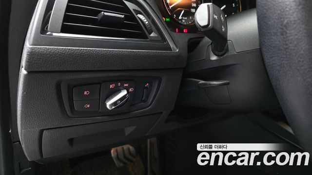 BMW 1 Series (F20) 118d Sport 5Door 2018 — фото 35