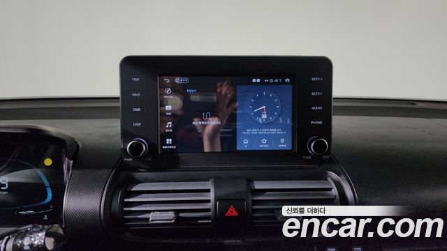 Hyundai Casper Turbo Van Smart 2023 — фото 16