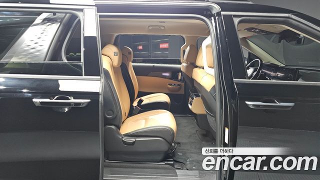 Kia Carnival (IV) Gasoline 9-Seater Signature 2023 — фото 15