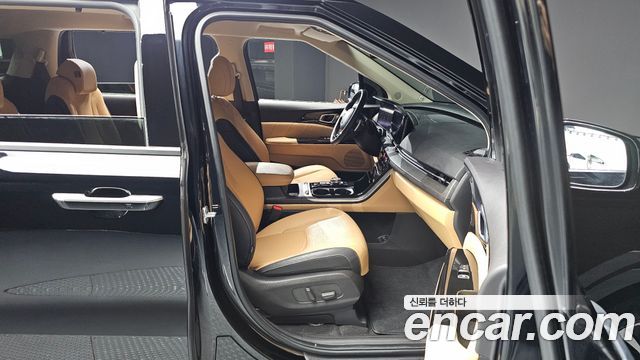 Kia Carnival (IV) Gasoline 9-Seater Signature 2023 — фото 32