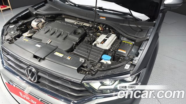 Volkswagen T-Roc 2.0 TDI Premium 2021 — фото 6