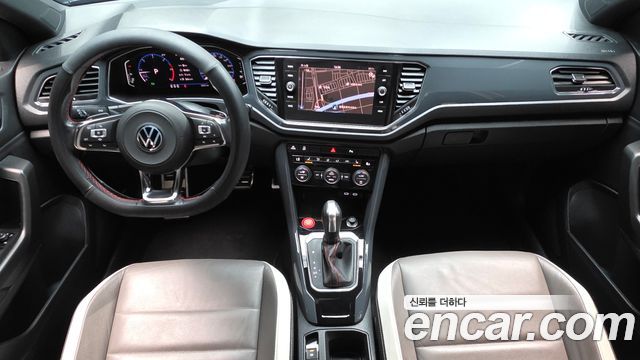 Volkswagen T-Roc 2.0 TDI Premium 2021 — фото 7