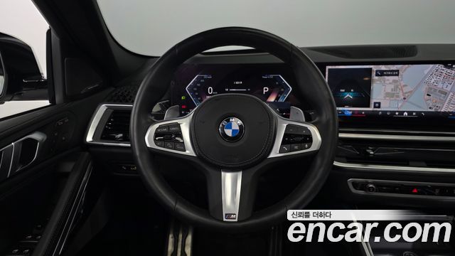 BMW X6 (G06) xDrive40i M Sport 2024 — фото 13