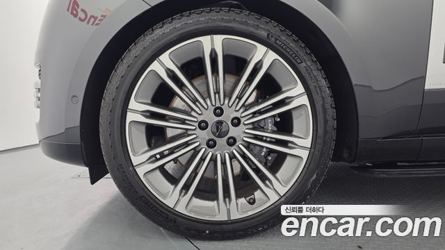 Land Rover Range Rover (V) P530 Autobiography Long Wheel Base 2026 — фото 8