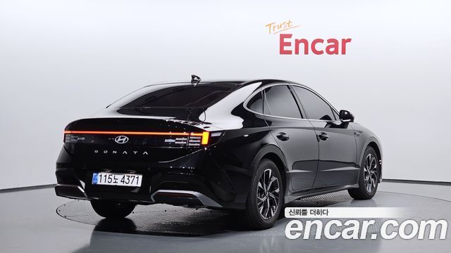 Hyundai Sonata The Edge (DN8) 2.0 Exclusive 2025 — фото 2