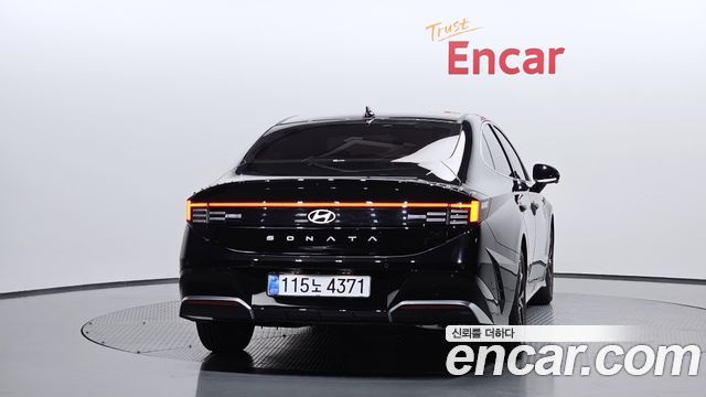 Hyundai Sonata The Edge (DN8) 2.0 Exclusive 2025 — фото 4