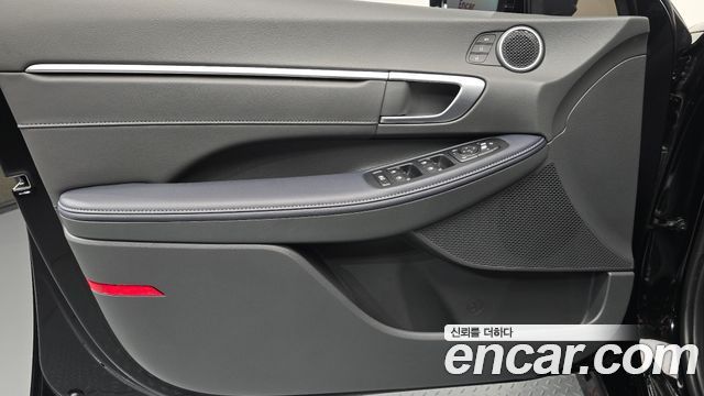 Hyundai Sonata The Edge (DN8) 2.0 Exclusive 2025 — фото 24
