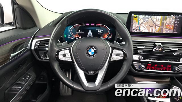 BMW 6 Series GT (G32) 620d xDrive Luxury 2023 — фото 12