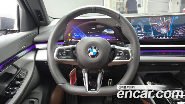 BMW 5 Series (G60) 530i xDrive M Sport 2025 — фото 13