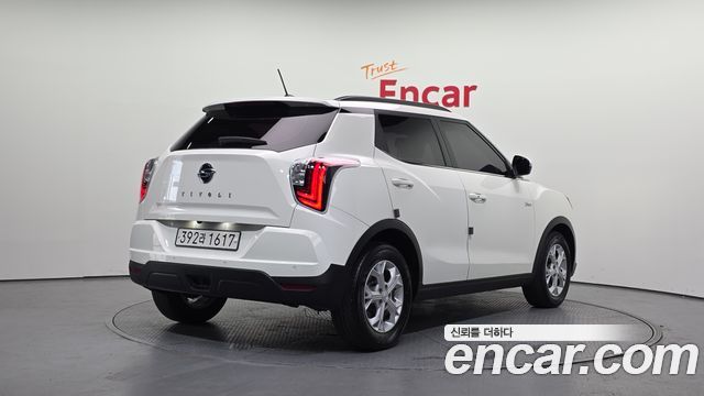 KG Mobility (SsangYong) Very New Tivoli Gasoline 1.5 2WD V3 2021 — фото 2