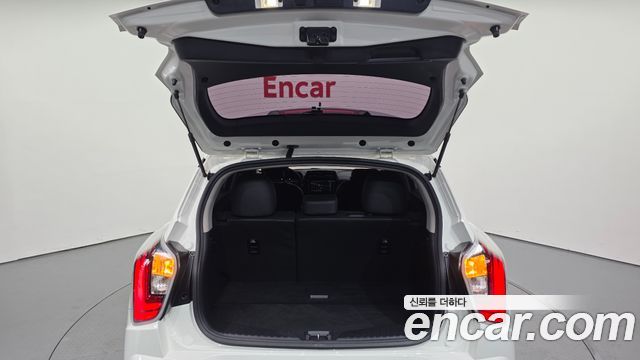 KG Mobility (SsangYong) Very New Tivoli Gasoline 1.5 2WD V3 2021 — фото 20