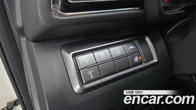 KG Mobility (SsangYong) Very New Tivoli Gasoline 1.5 2WD V3 2022 — фото 13