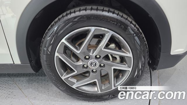 KG Mobility (SsangYong) Very New Tivoli Gasoline 1.5 2WD V3 2022 — фото 21