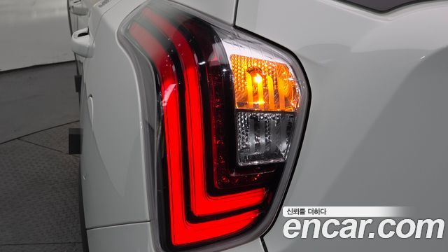 KG Mobility (SsangYong) Very New Tivoli Gasoline 1.5 2WD V3 2022 — фото 23