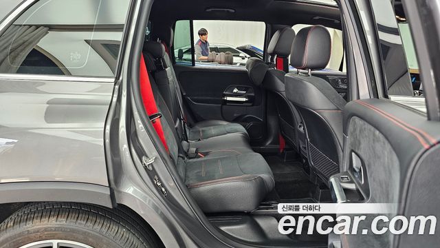 Mercedes-Benz GLB-Class (X247) AMG GLB35 4MATIC 2022 — фото 16