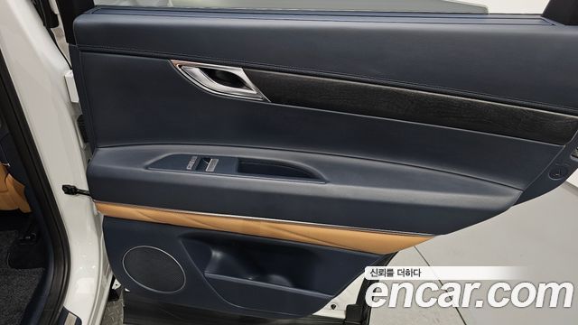 Genesis GV80 3.0 Diesel AWD 2022 — фото 25