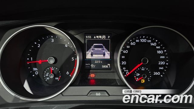 Volkswagen Tiguan (II) 2.0 TDI Premium 2020 — фото 8