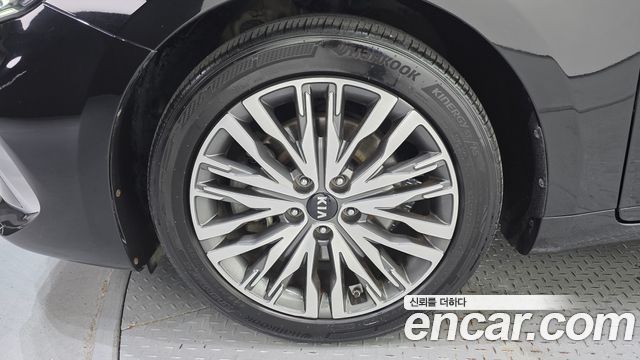 Kia K7 Premier 2.5 GDI X Edition 2021 — фото 5