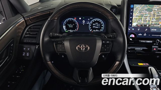 Toyota Alphard (IV) 2.5 HEV Executive AWD 2024 — фото 17