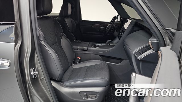 Toyota Alphard (IV) 2.5 HEV Executive AWD 2024 — фото 32