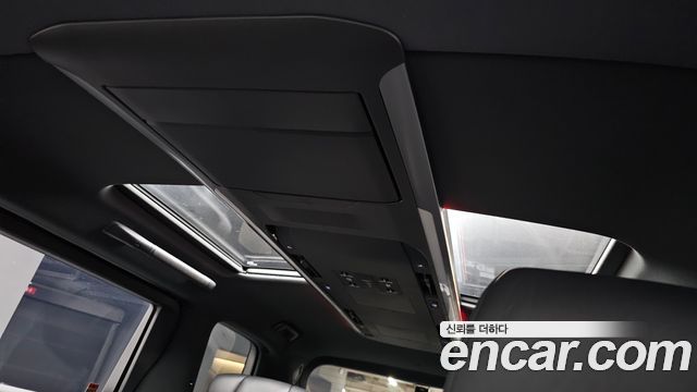 Toyota Alphard (IV) 2.5 HEV Executive AWD 2024 — фото 46