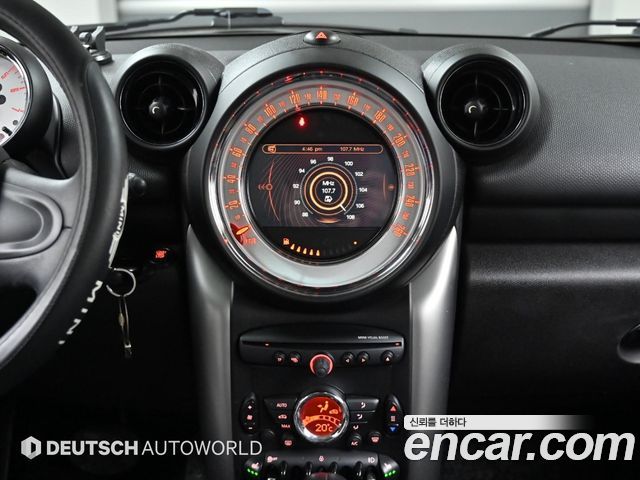 MINI Cooper D Countryman Standard 1st 2014 — фото 18