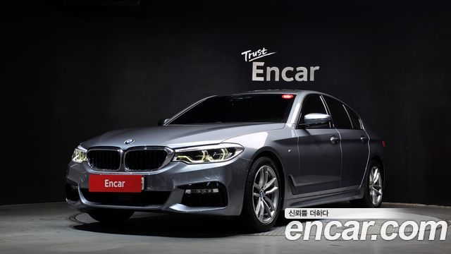 BMW 5 Series (G30) 530i M Sport Package 2017 — фото 1