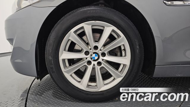 BMW 5 Series (F10) 520d 2013 — фото 5