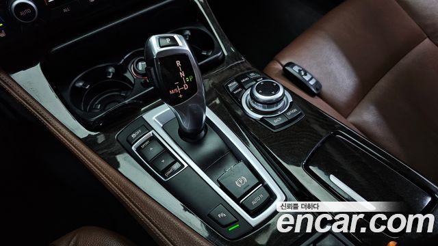 BMW 5 Series (F10) 520d 2013 — фото 9