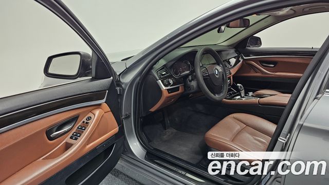 BMW 5 Series (F10) 520d 2013 — фото 10