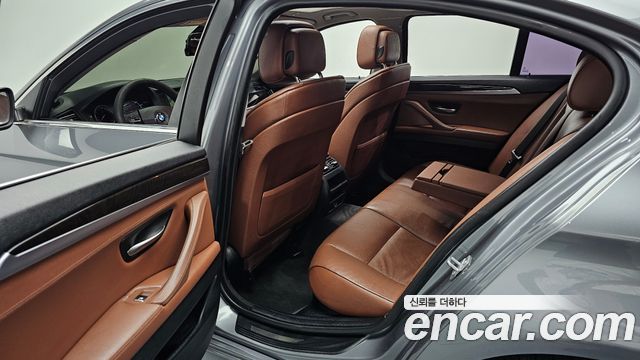 BMW 5 Series (F10) 520d 2013 — фото 11