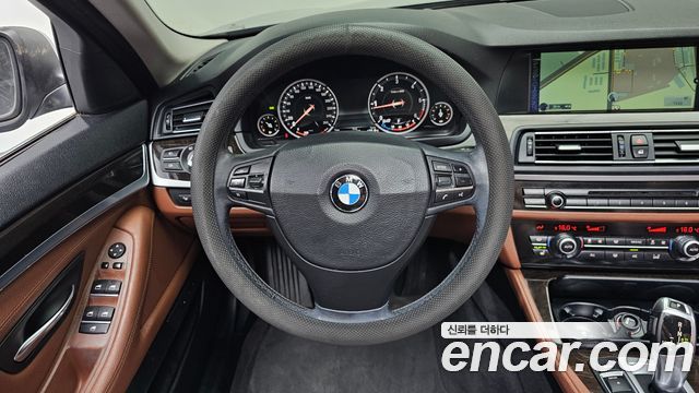 BMW 5 Series (F10) 520d 2013 — фото 13