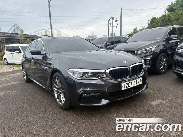 BMW 5 Series (G30) 520d xDrive M Sport Package Plus 2018 — фото 9